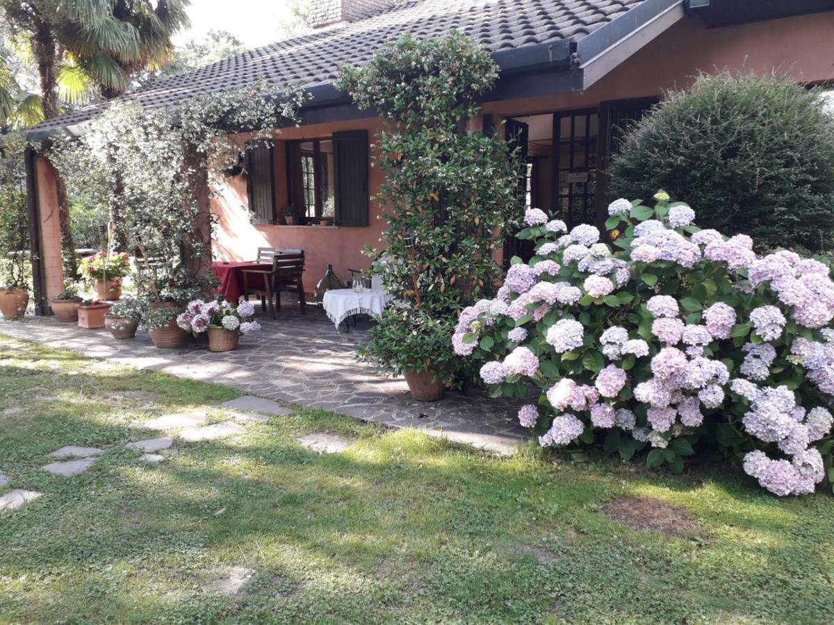 B&B Al Roncaccio 칼코 외부 사진
